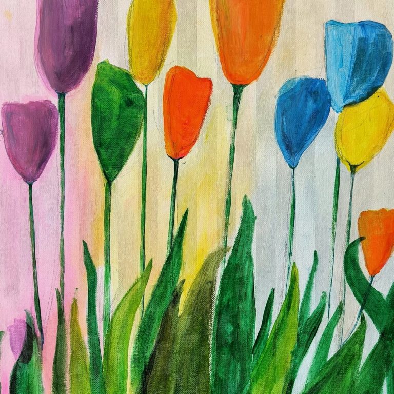 Tulpen - Aktuelles Fröhliche Tulpen in leuchtenden Farben stehen in einer einfachen, harmonischen Stillleben-Komposition.